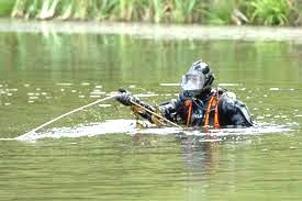 frogman